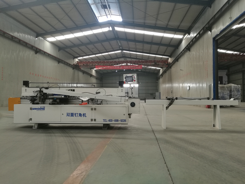 雙面釘角機8006.jpg
